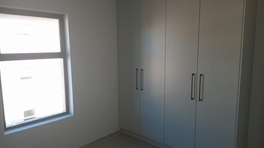 1 Bedroom Property for Sale in Table View Western Cape